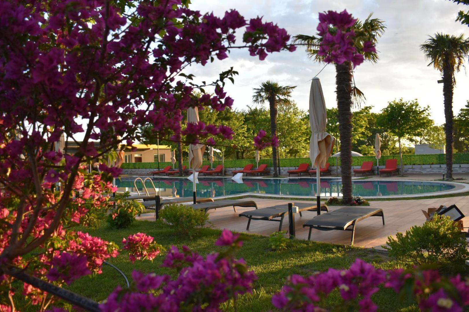 Hotel Qetesia-Te Indriti Velipojë Extérieur photo